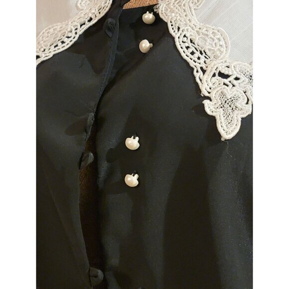 Vintage Lisa II  80s Black Knee-High Dress with White Lace Collar Size 14 - Picture 4 of 16